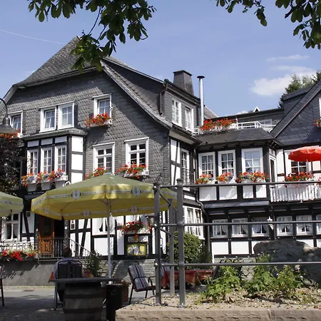 Отель Landhotel Albers Шмалленберг