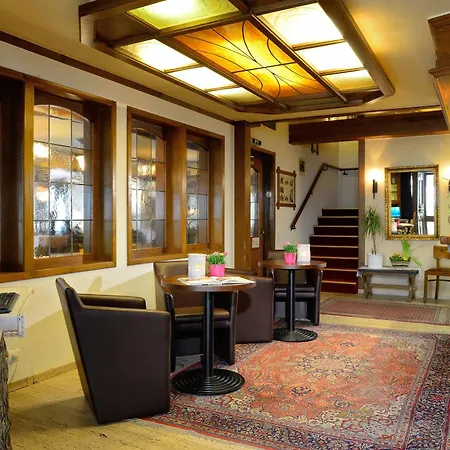 Отель Landhotel Albers Шмалленберг